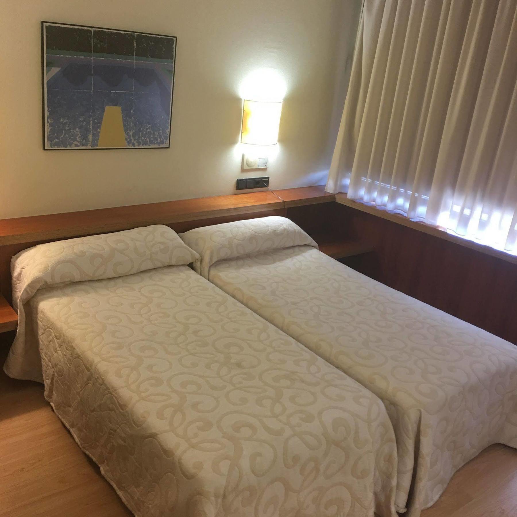 Duque De Wellington Hotel Vitoria-Gasteiz Eksteriør billede