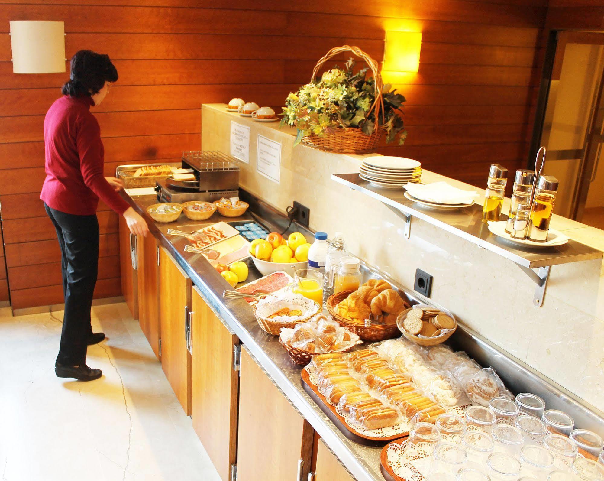 Duque De Wellington Hotel Vitoria-Gasteiz Eksteriør billede